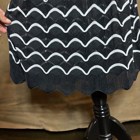 Giorgio Grati Italy Black White Knit Dress Size 46 Scallop Hem $1200 Tag NWT - Picture 9 of 12